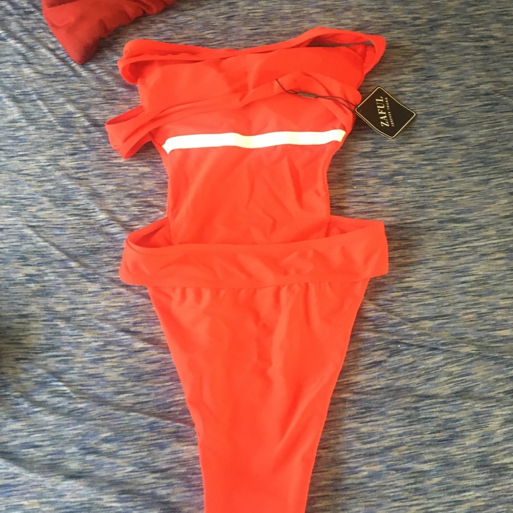 Zalful strapless one piece bathing suit